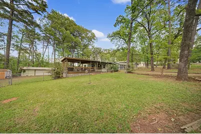 212 Winding Way, Broaddus, TX 75929 - Photo 5