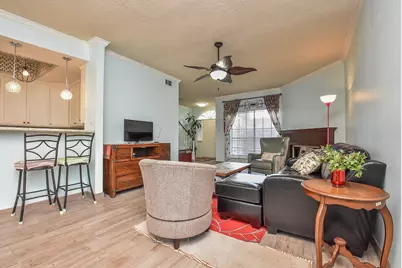 800 Country Place Drive #101, Houston, TX 77079 - Photo 7