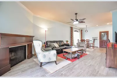 800 Country Place Drive #101, Houston, TX 77079 - Photo 3