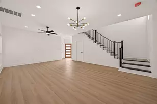 6719 Knox St, Houston, TX 77091 - Photo 3