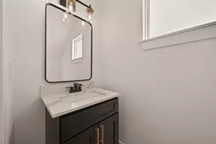 6719 Knox St, Houston, TX 77091 - Photo 9