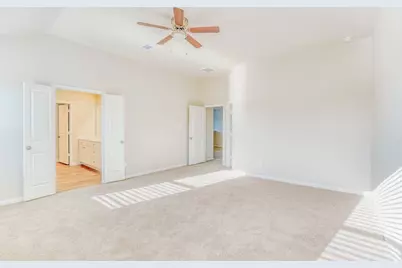 8202 Blooming Meadow Lane, Houston, TX 77016 - Photo 11