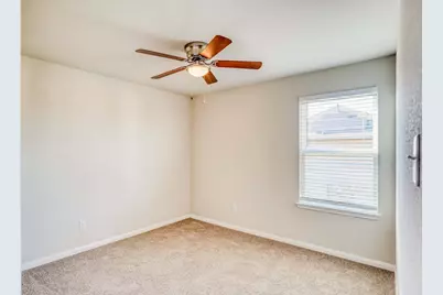 8202 Blooming Meadow Lane, Houston, TX 77016 - Photo 15