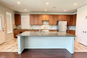 8002 Mesquite Hill Ln, Richmond, TX 77469 - Photo 7