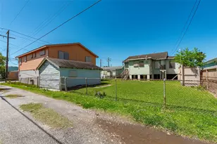 5621 Ave Q 1/2, Galveston, TX 77551 - Photo 25