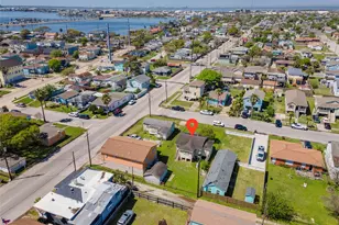 5621 Ave Q 1/2, Galveston, TX 77551 - Photo 29