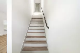 9913 Dipping Woods St, Houston, TX 77076 - Photo 9