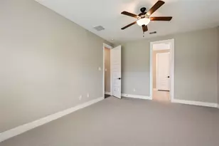 2013 Woodland Pine Ct, The Woodlands, TX 77384 - Photo 21