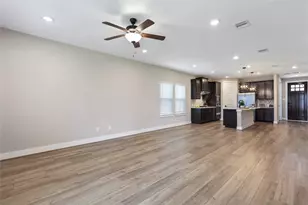 2013 Woodland Pine Ct, The Woodlands, TX 77384 - Photo 15
