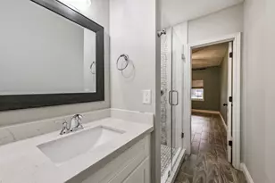1502 Ansbury Dr, Houston, TX 77018 - Photo 19