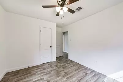 1502 Ansbury Drive, Houston, TX 77018 - Photo 23