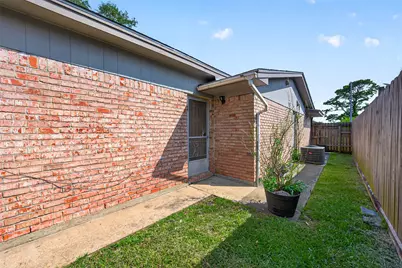 10635 Seaford Drive, Houston, TX 77089 - Photo 31