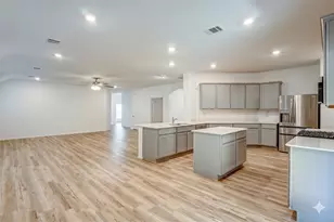 21751 Thicket Point Ln, New Caney, TX 77357 - Photo 7