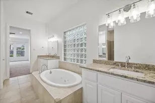 95 N Mews Wood Ct, The Woodlands, TX 77381 - Photo 23