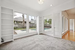 95 N Mews Wood Ct, The Woodlands, TX 77381 - Photo 19