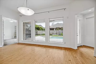 95 N Mews Wood Court, The Woodlands, TX 77381 - Photo 11