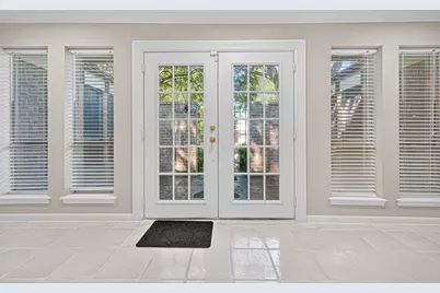 13903 Chevy Chase Drive, Houston, TX 77077 - Photo 5