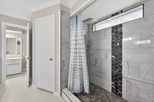 13903 Chevy Chase Dr, Houston, TX 77077 - Photo 33