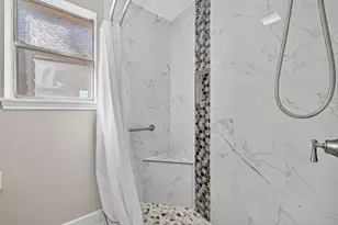 13903 Chevy Chase Dr, Houston, TX 77077 - Photo 37