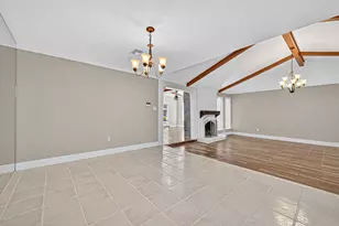 13903 Chevy Chase Dr, Houston, TX 77077 - Photo 17