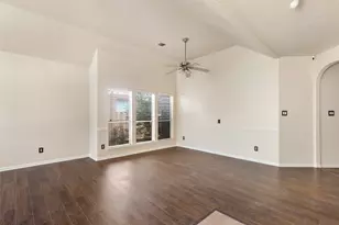 24706 E Burnaby Cir, Spring, TX 77373 - Photo 9