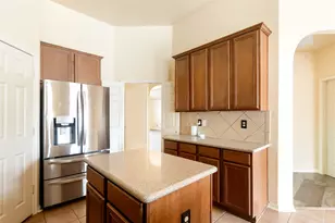 24706 E Burnaby Cir, Spring, TX 77373 - Photo 17