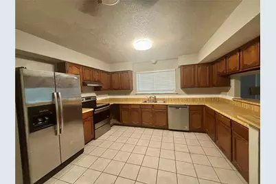 16327 Quail Echo Drive, Houston, TX 77489 - Photo 3