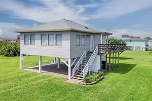 4018 3rd St, Galveston, TX 77554 - Photo 1