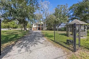 770 Katherene, Bridge City, TX 77611 - Photo 27