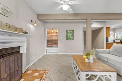 770 Katherene, Bridge City, TX 77611 - Photo 3