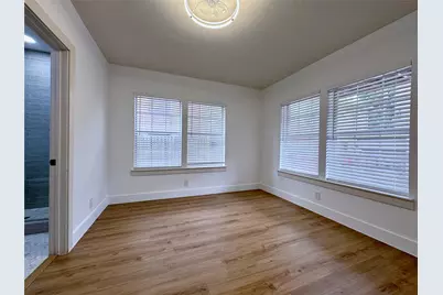 1912 McDuffie, Houston, TX 77019 - Photo 11