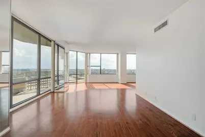 15 Greenway Plaza #10G, Houston, TX 77046 - Photo 9