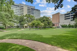 2701 Westheimer Rd, Houston, TX 77098 - Photo 23