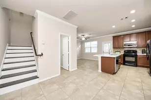 24642 Folkstone Cir, Katy, TX 77494 - Photo 3