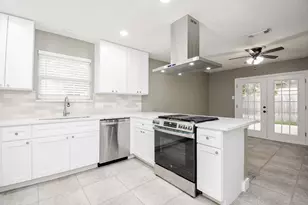 17330 Modbury St, Spring, TX 77379 - Photo 9