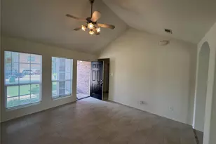 12608 Rio Lindo St, Rosharon, TX 77583 - Photo 7