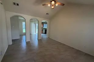 12608 Rio Lindo St, Rosharon, TX 77583 - Photo 5
