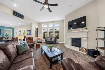 7310 Water Glen Lane, Manvel, TX 77578 - Photo 9