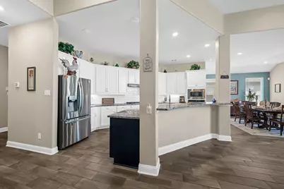 7310 Water Glen Lane, Manvel, TX 77578 - Photo 11