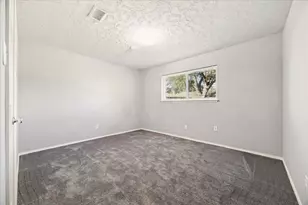 11302 Brook Meadows Ln, Meadows Place, TX 77477 - Photo 23