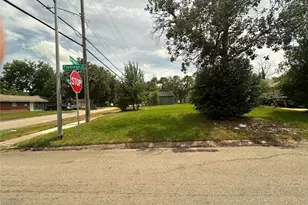 6522 Flamingo Dr, Houston, TX 77087 - Photo 3