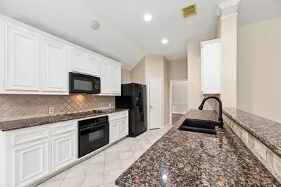 11619 Cedarvale Lane, Tomball, TX 77377 - Photo 9