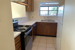 2710 Grants Lake Blvd, Sugar Land, TX 77479 - Photo 7