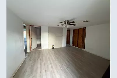 9117 Brandon Street, Houston, TX 77051 - Photo 11