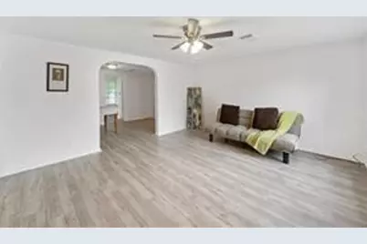 9117 Brandon Street, Houston, TX 77051 - Photo 7