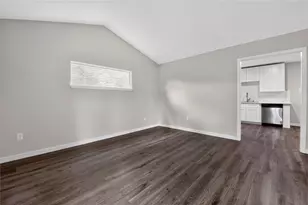 4803 Pebble Brook St, Baytown, TX 77521 - Photo 5