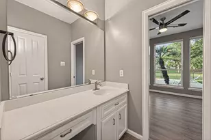 7203 Timberlake Dr, Sugar Land, TX 77479 - Photo 29