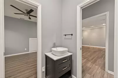 7203 Timberlake Dr, Sugar Land, TX 77479 - Photo 27