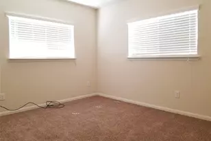 1718 Claremont Garden Cir, Houston, TX 77047 - Photo 17