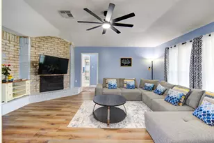 8514 Ashwyne Ln, La Porte, TX 77571 - Photo 11